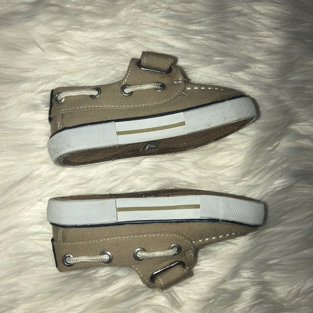 Boys Nautica boat shoes - Picture 7 of 8